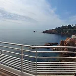 Un Balcon Sur La Saint-Raphael (Var)