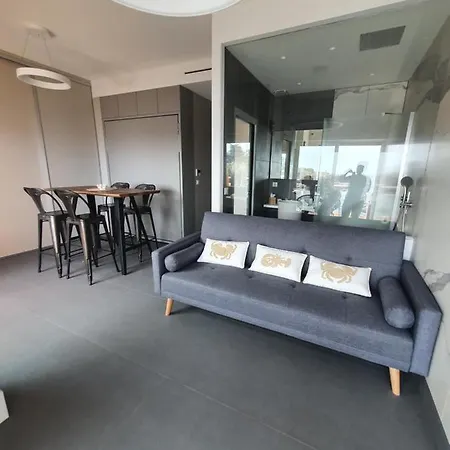 Apartment Un Blacon Sur La *