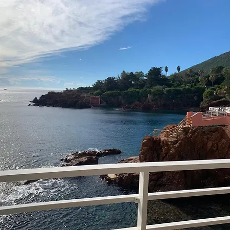 Un Balcon Sur La
